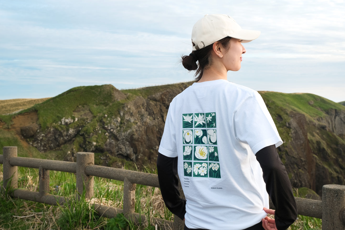 -Rebun Hana Zukan- 高山植物オリジナルTシャツ｜礼文観光ホテル 咲涼