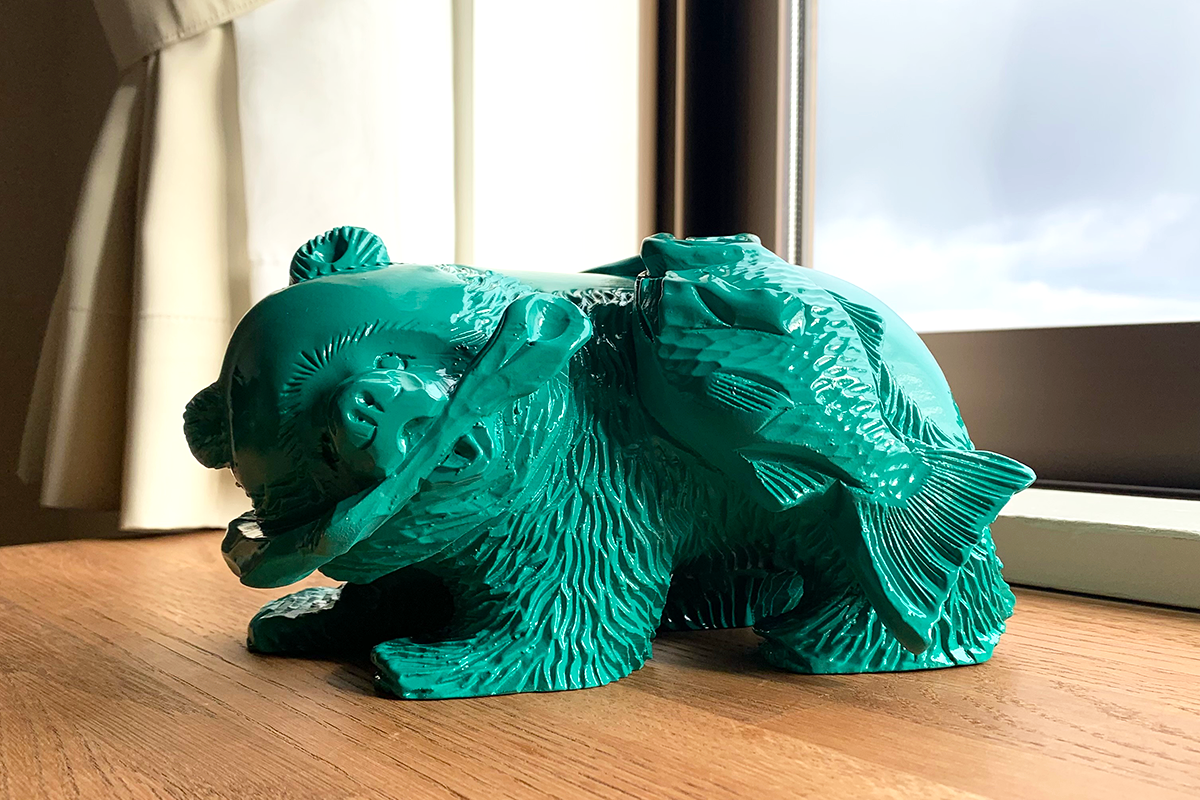 Re-bear Project 限定コラボ】木彫りのくま|礼文観光ホテル 咲涼 Re-bear Project 限定コラボ】木彫りのくま|礼文観光ホテル 咲涼